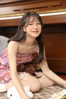 哎呀皇后娘娘来打工